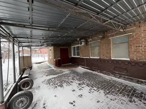 Дом в Ростовская область, Ростов-на-Дону Лазаревская ул. (100 м)