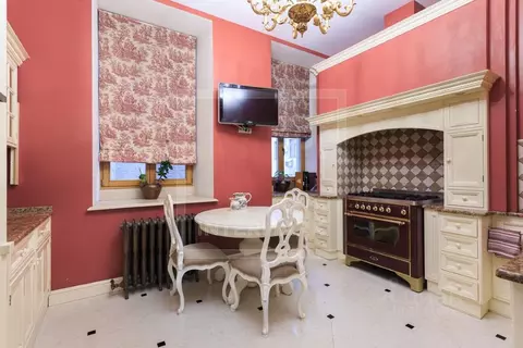 3-к кв. Москва ул. Арбат, 51С1 (133.4 м)