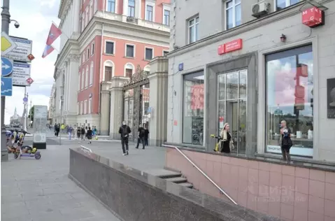 Помещение свободного назначения в Москва Тверская ул., 15 (234 м)