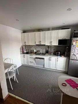 3-к кв. Алтай, Майминский район, с. Майма Подгорная ул. (80.0 м)