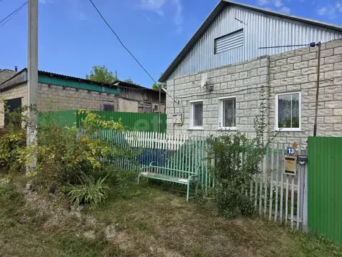 Дом в Белгородская область, Валуйский муниципальный округ, с. Лавы ул. ...