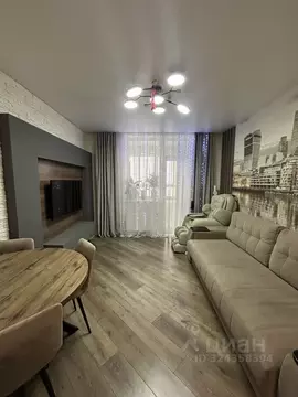 2-к кв. Свердловская область, Екатеринбург ул. Чемпионов, 3 (69.0 м)