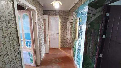 2-комнатная квартира: Зерновое, Спортивная улица, 13 (54 м)