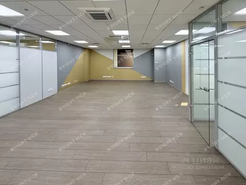 Офис в Санкт-Петербург Петроградская наб., 20 (389 м)