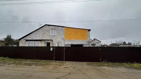 Дом в Хакасия, Саяногорск Саяногорск городской округ, ул. ...