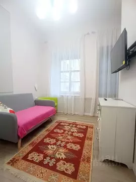 1-к кв. Санкт-Петербург 4-я Васильевского острова линия, 19 (34.3 м)