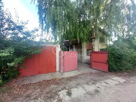 Дом в Волгоградская область, Волжский Изобилие СНТ, ул. Виноградная ...