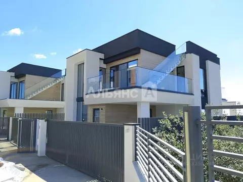 Дом в Краснодарский край, Сочи городской округ, с. Молдовка ул. ...