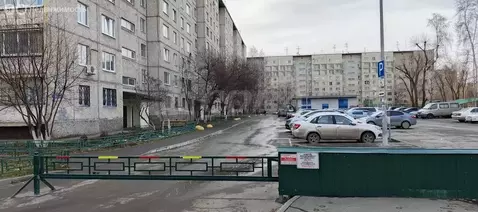 2-комнатная квартира: Тюмень, улица Газовиков, 25 (52.9 м)