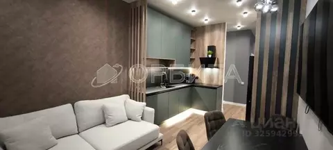 3-к кв. Тюменская область, Тюмень ул. Сергея Свиридова, 7 (86.8 м)