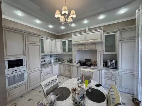 Дом в Белгородская область, Белгородский район, Тавровское с/пос, с. ...