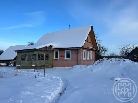 Дом в Ленинградская область, Лужский район, Володарское с/пос, д. ...