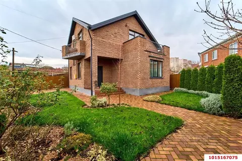 Дом в Краснодарский край, Краснодар ул. Кубанка, 42 (214 м)