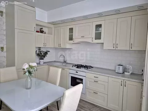 3-комнатная квартира: Калининград, улица Виктора Денисова, 24 (90.5 м)