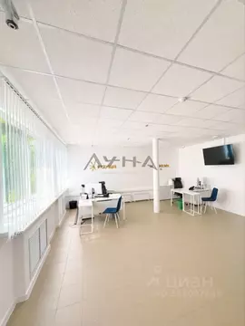 Помещение свободного назначения в Татарстан, Набережные Челны просп. ...