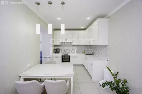 4-комнатная квартира: Омск, улица Волховстроя, 24 (127 м)