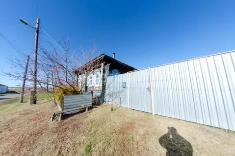 Дом в Курганская область, Шадринский муниципальный округ, с. Мальцево ...