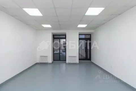 Помещение свободного назначения в Тюменская область, Тюмень ул. ...