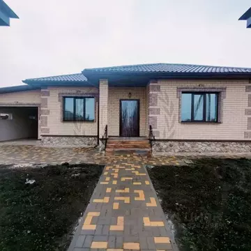 Дом в Белгородская область, Белгород ул. Изумрудная (105 м)