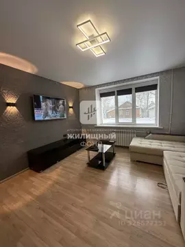 2-к кв. Саратовская область, Энгельс 2-й мкр, 40 (45.0 м)