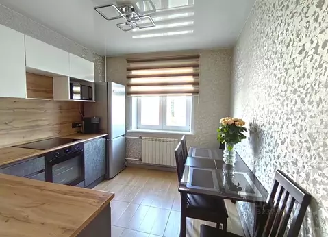 2-к кв. Красноярский край, Красноярск Взлетка мкр, ул. Батурина, 15 ...