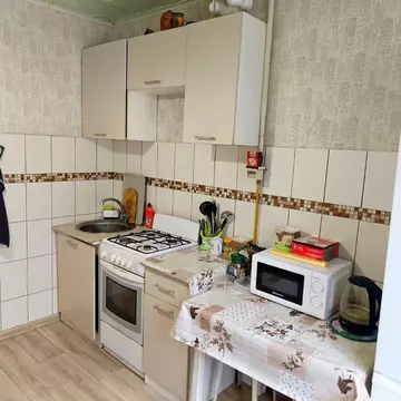 2-к кв. Волгоградская область, Волгоград ул. Кузнецова, 63/1 (50.6 м)