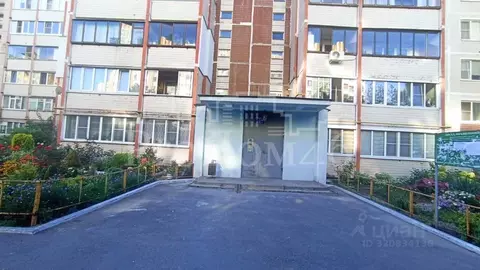 2-к кв. Курская область, Курск Звездная ул., 15 (72.0 м)