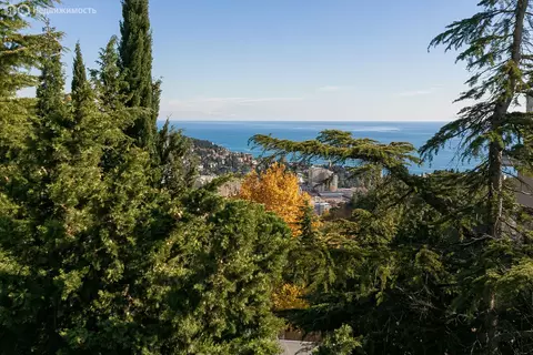 Дом в Ялта, Ореховая улица, 43 (349 м)