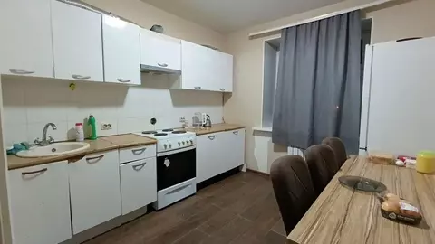 2-к кв. Ханты-Мансийский АО, Нефтеюганск ул. Мартовская, 6 (54.0 м)