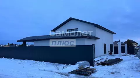 Дом в Тюменская область, Тюменский муниципальный округ, с. Перевалово, ...