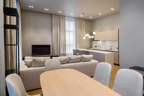 3-к кв. Москва ул. Василисы Кожиной, 13 (128.0 м)