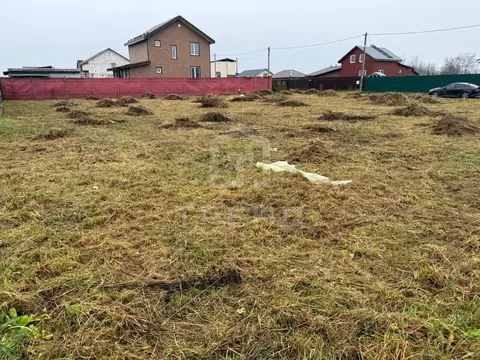 Участок в Ленинградская область, Гатчинский муниципальный округ, д. ...