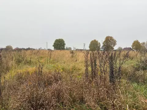 Участок в Московская область, Можайский муниципальный округ, д. ...