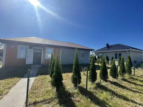 Дом в Калининградская область, Гурьевский муниципальный округ, пос. ...