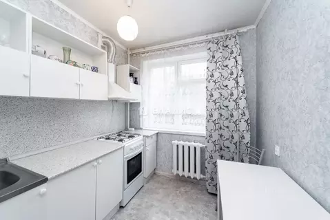 2-к кв. Ленинградская область, Гатчинский муниципальный округ, Вырица ...