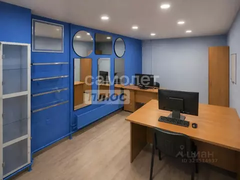 Офис в Свердловская область, Екатеринбург ул. Машинная, 42к3 (28 м)