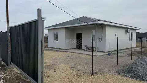 Дом в Крым, Симферопольский район, 3-й массив садовые участки  (100 м)