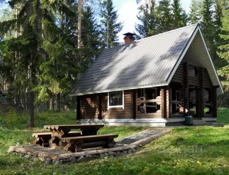 Дом в Карелия, Прионежский район, Шуйское с/пос, д. Поселок Карельская ...