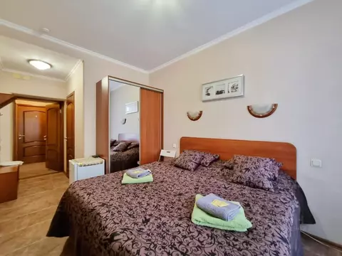 Комната Санкт-Петербург наб. Канала Грибоедова, 38 (15.0 м)