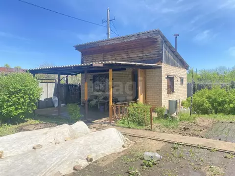 Дом в Оренбургская область, Оренбургский район, Нежинский сельсовет, ...