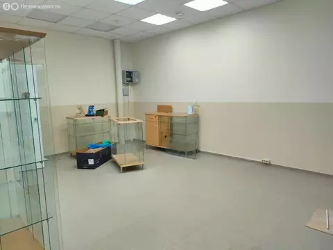 Торговая площадь (30 м)