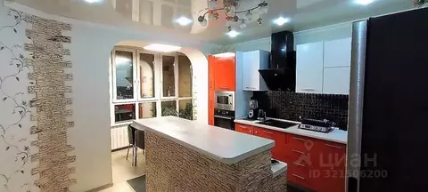 3-к кв. Омская область, Омск ул. Дианова, 27 (82.2 м)