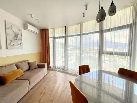 1-к кв. Крым, Алушта ул. Западная, 4к2 (52.0 м)