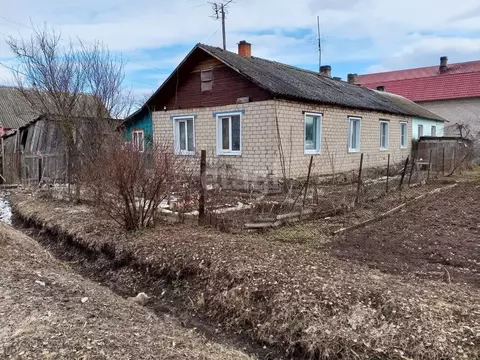 3-к кв. Псковская область, Остров ул. Матвея Егорова, 5 (37.2 м)