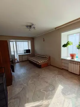 2-к кв. Алтайский край, Барнаул Северо-Западная ул., 33 (50.0 м)