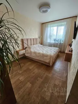 3-к кв. Тюменская область, Тюмень Антипино мкр, ул. Александра ...