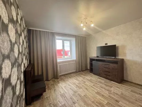 3-к кв. Пермский край, Усолье Усольский район, Первомайская ул., 5 ...
