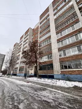 3-к кв. Омская область, Омск Городок Нефтяников мкр, ул. Блюхера, 20 ...