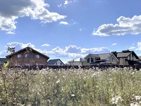 Участок в Московская область, Дмитровский муниципальный округ, д. ...