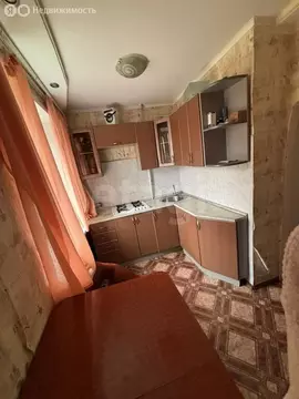 2-комнатная квартира: Переволоки, село Переволоки, Центральная улица, ...